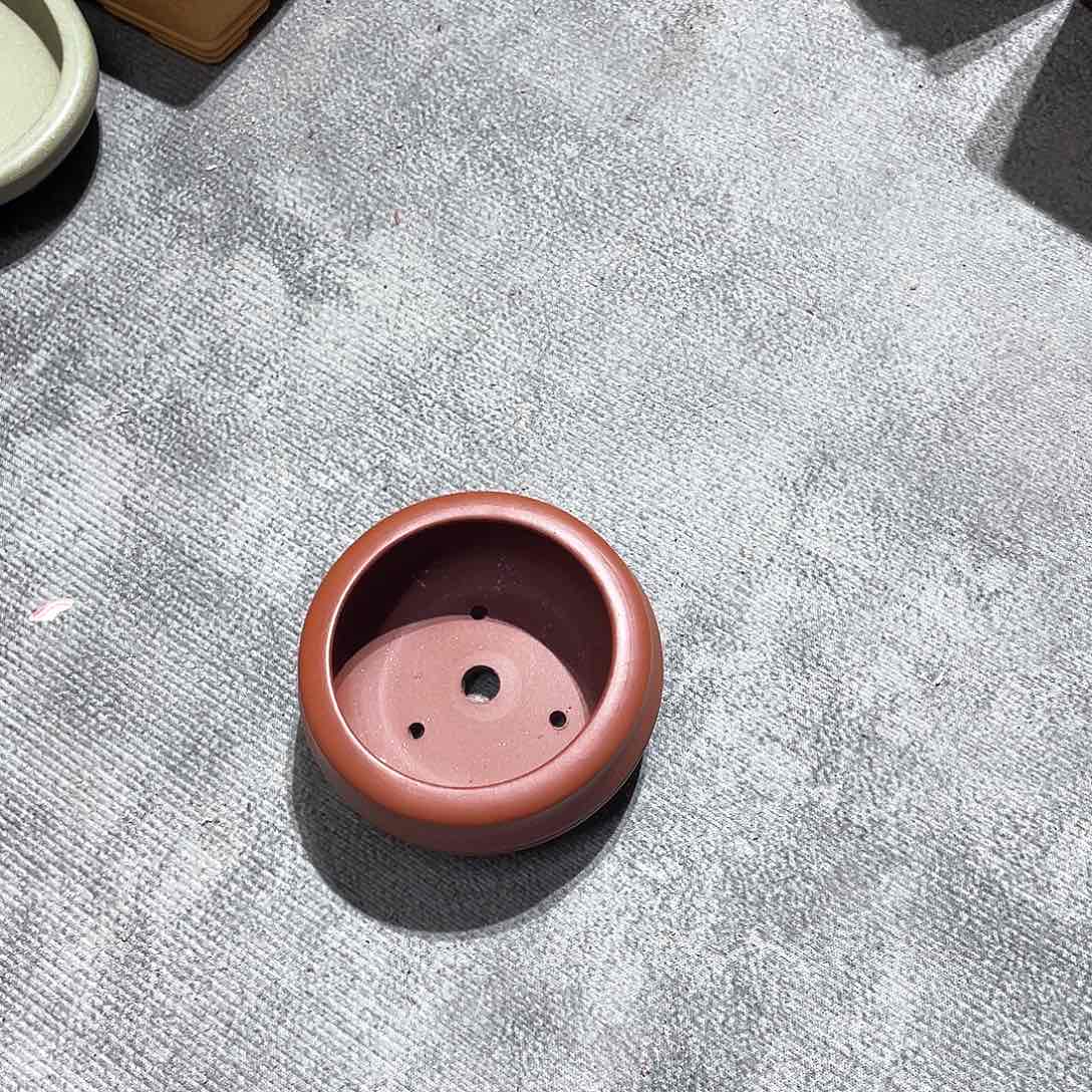 紫砂小盆微瑕7*3cm