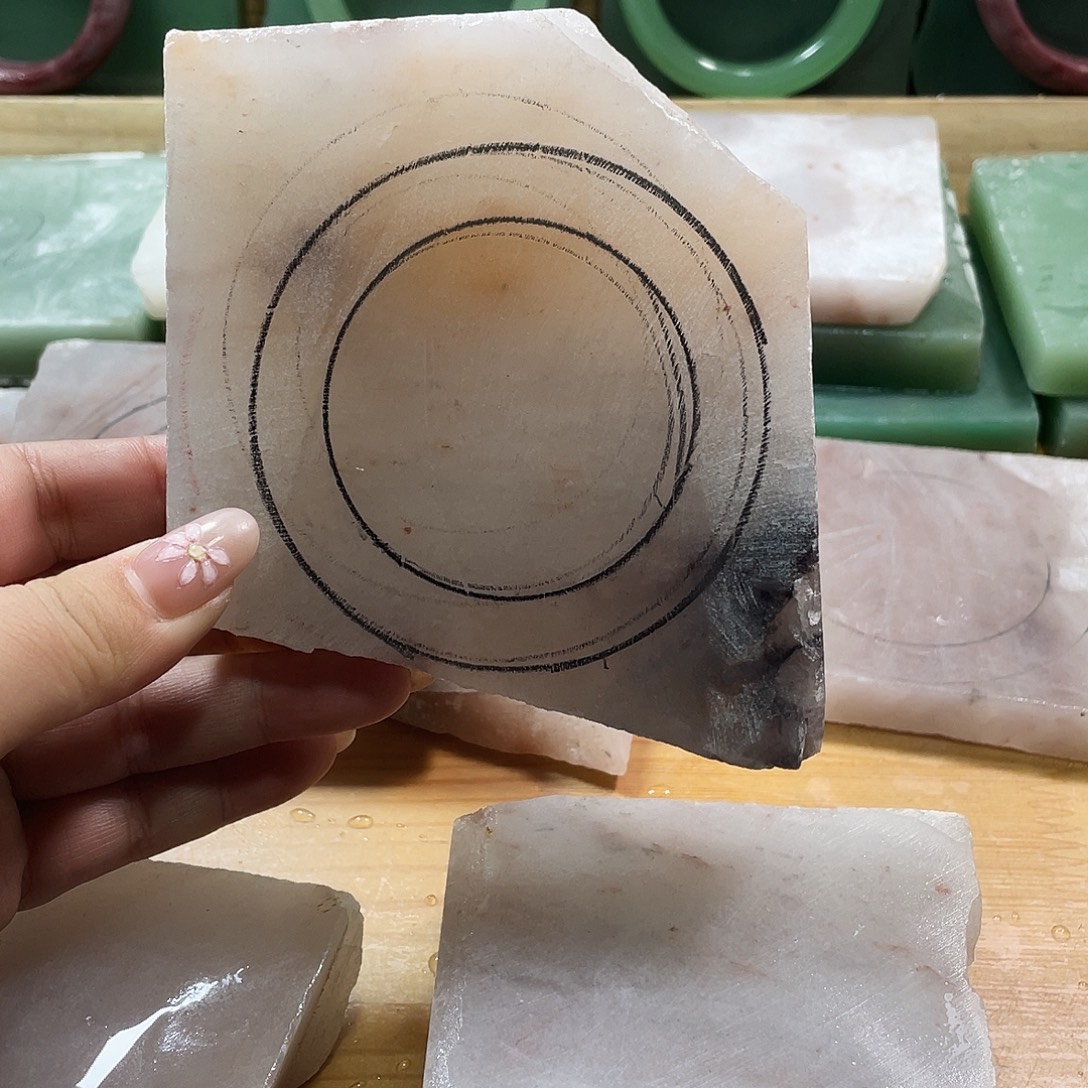 团***.石英岩玉未镶嵌手镯定制加工