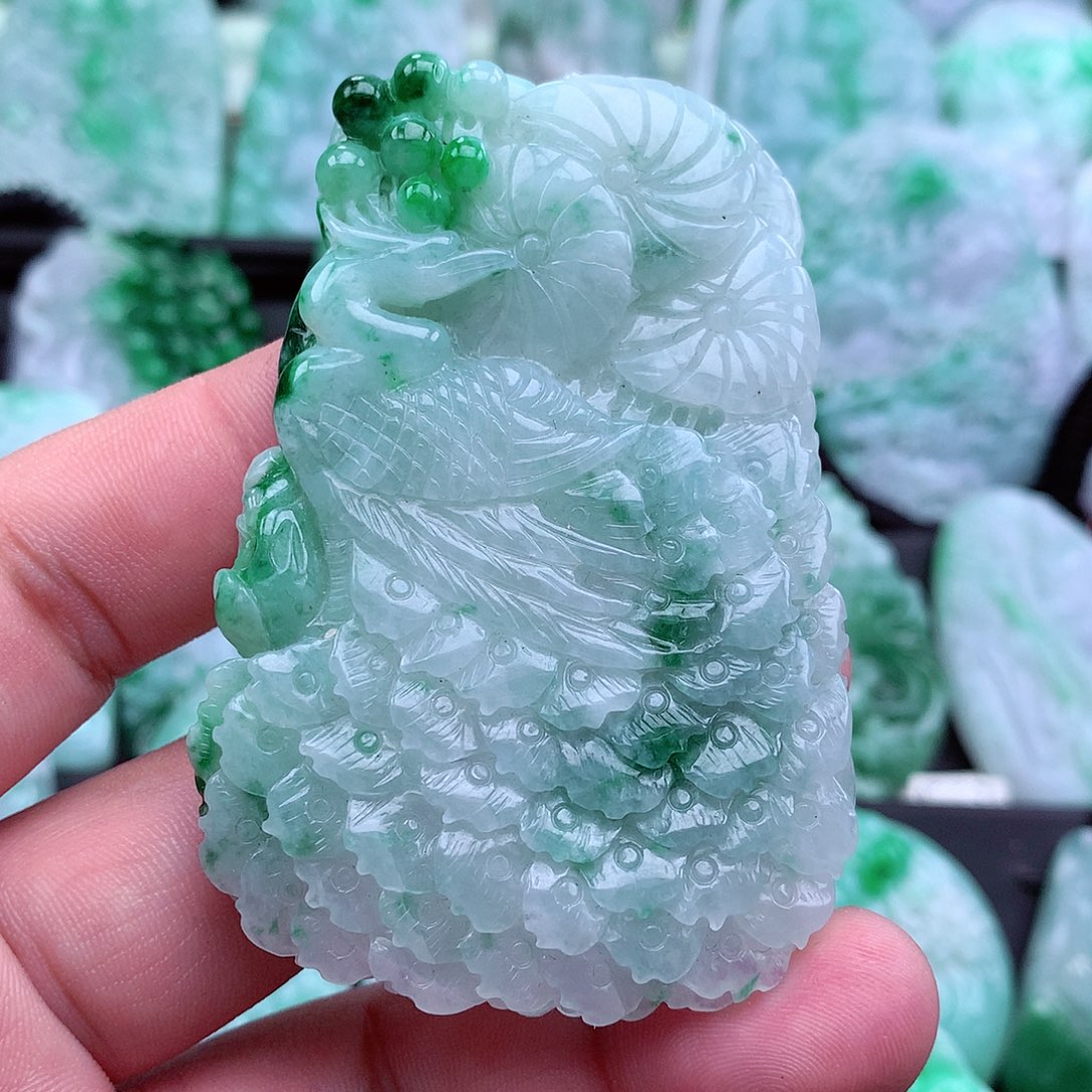 翡翠吊坠(不含链)未镶嵌