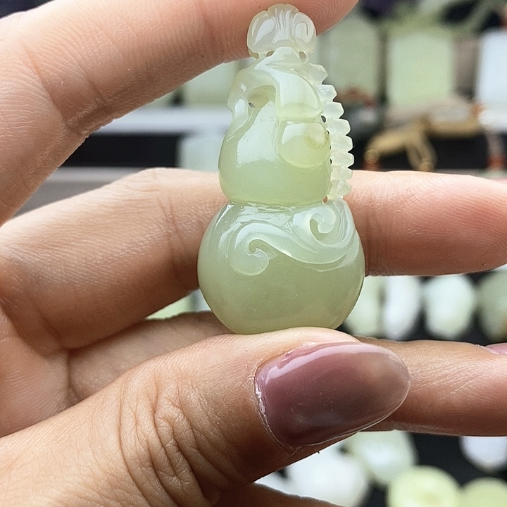 和田玉未镶嵌颈饰且末糖葫芦甜甜蜜蜜