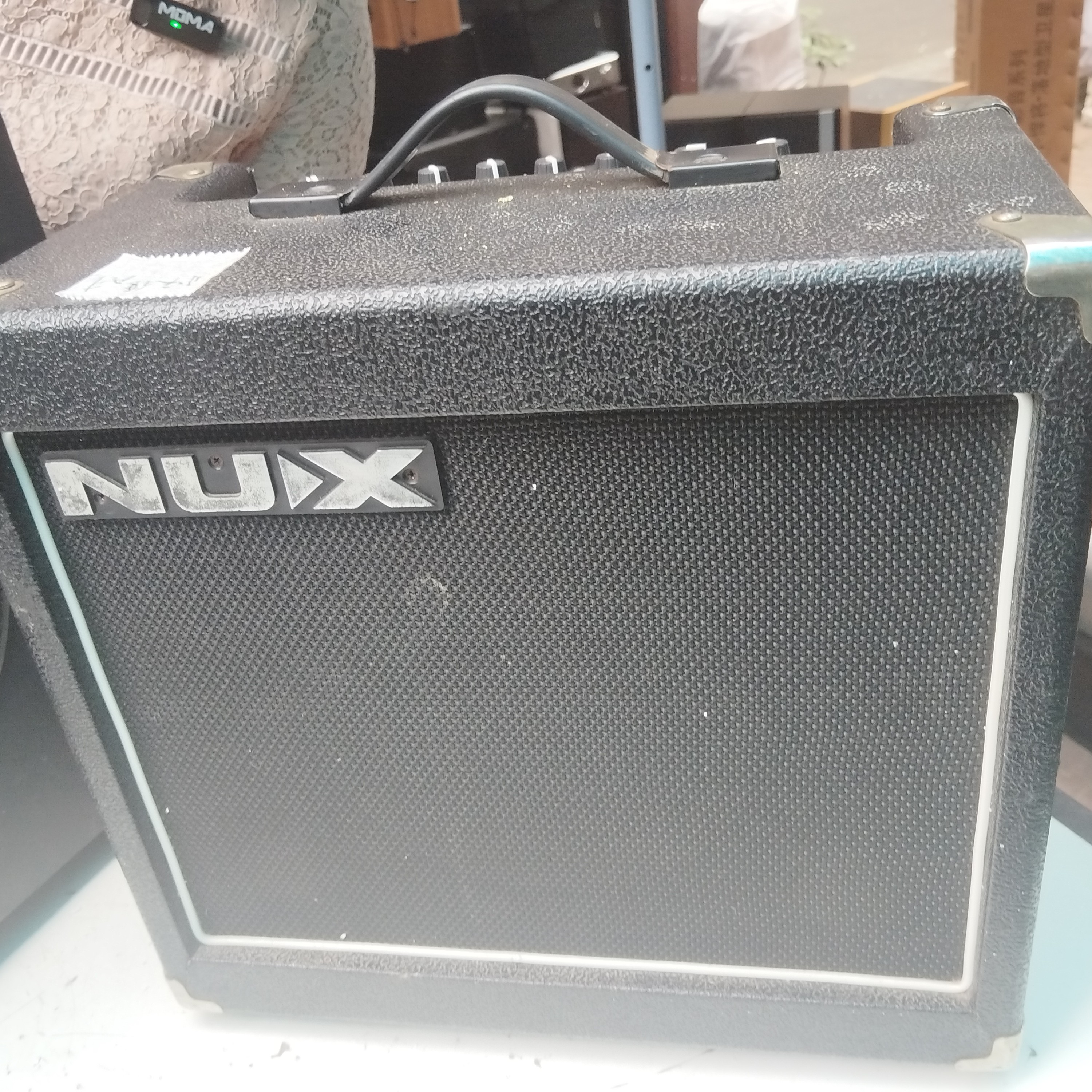 8新  乐器音响一台，不包邮费，不支持退换退货