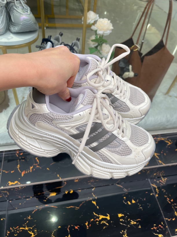 实体鞋店真皮厚底老爹鞋699-20