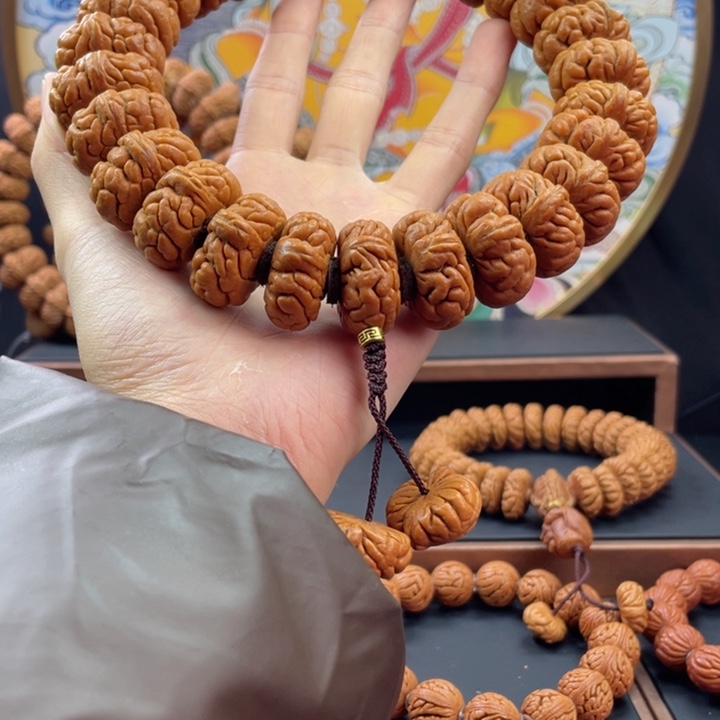 桃核手串无**雪龙纹桃核矮霸