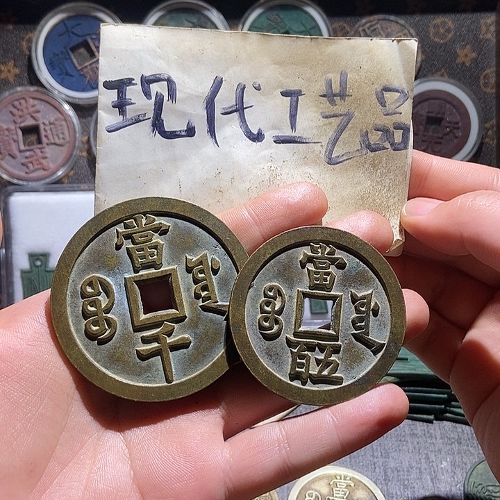 铜现代翻砂制作工艺品