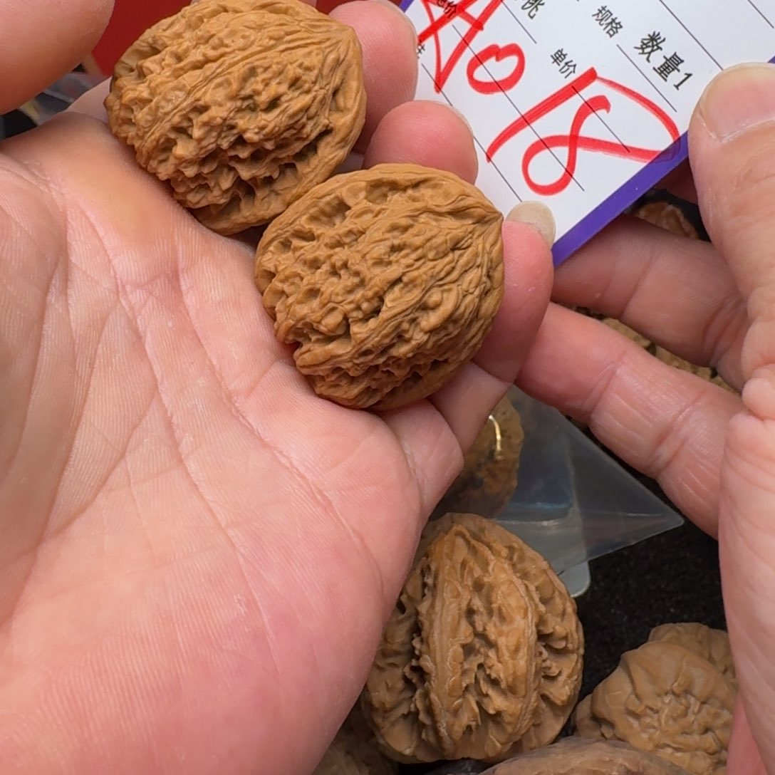 文玩核桃把件?***335 66南将