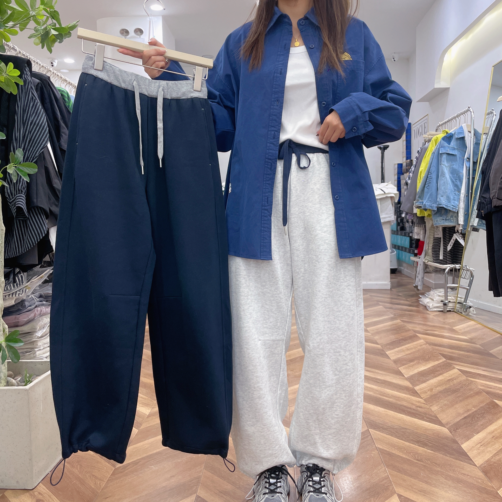 8027 抽绳春款卫裤