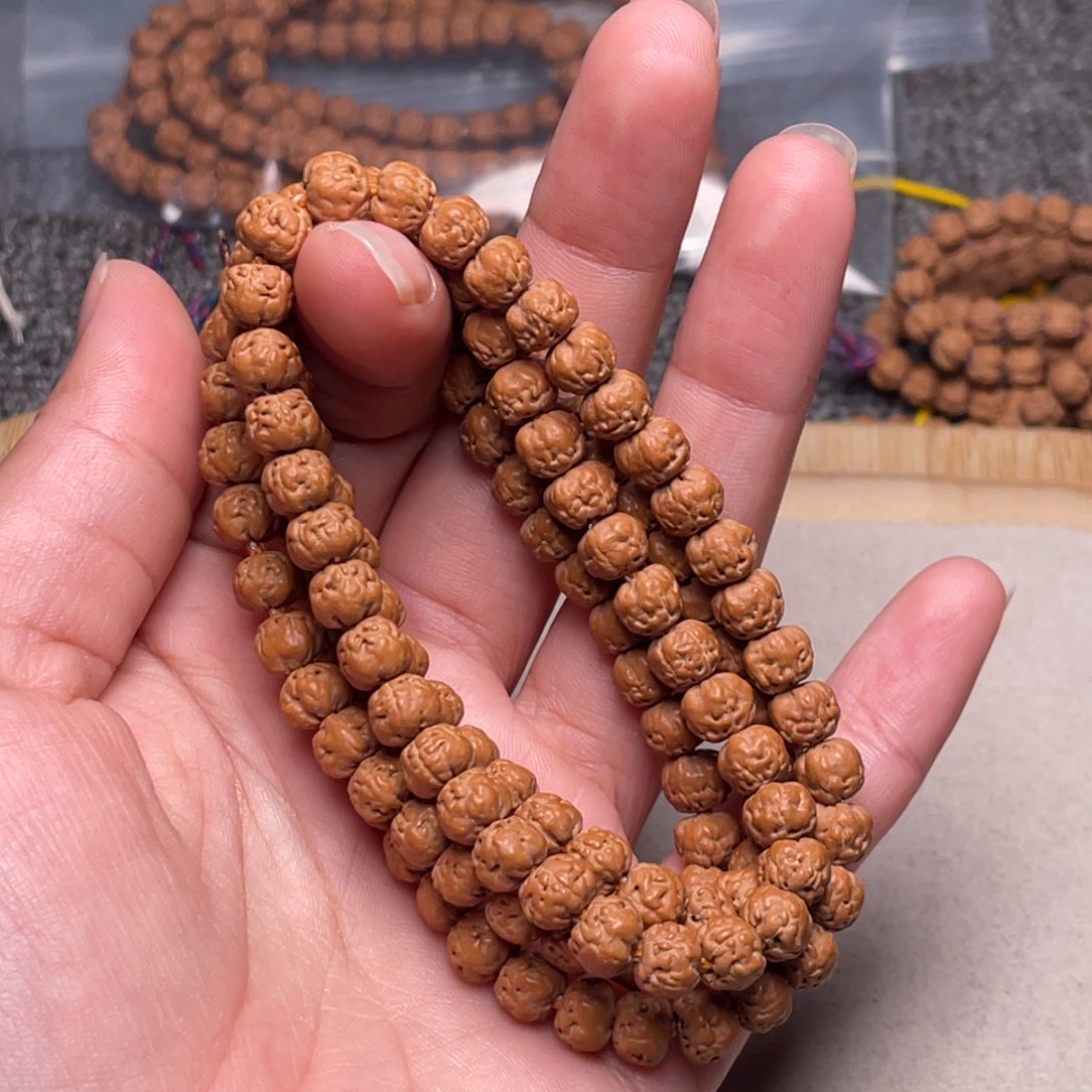 金刚菩提手串夜**寒飞碟桩云端佛手7左右