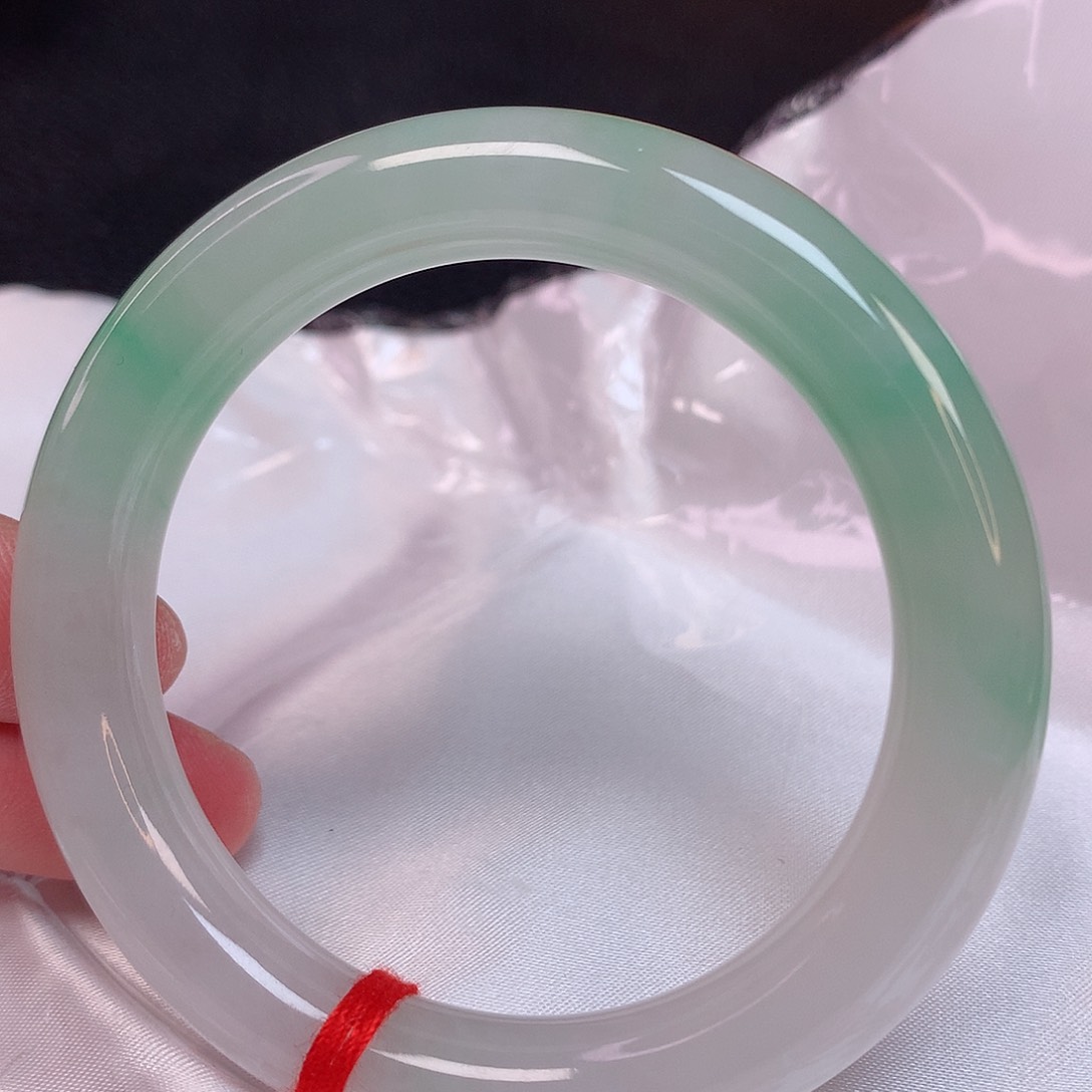 翡翠手镯未镶嵌53 翡翠手镯