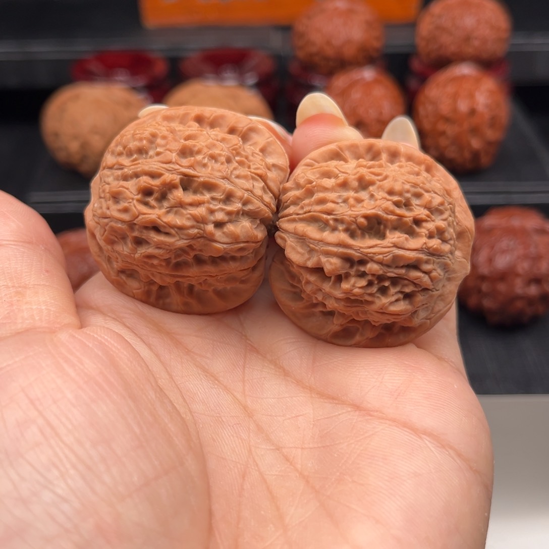 【闪购商品】文玩核桃吊坠2025原树血麒麟37