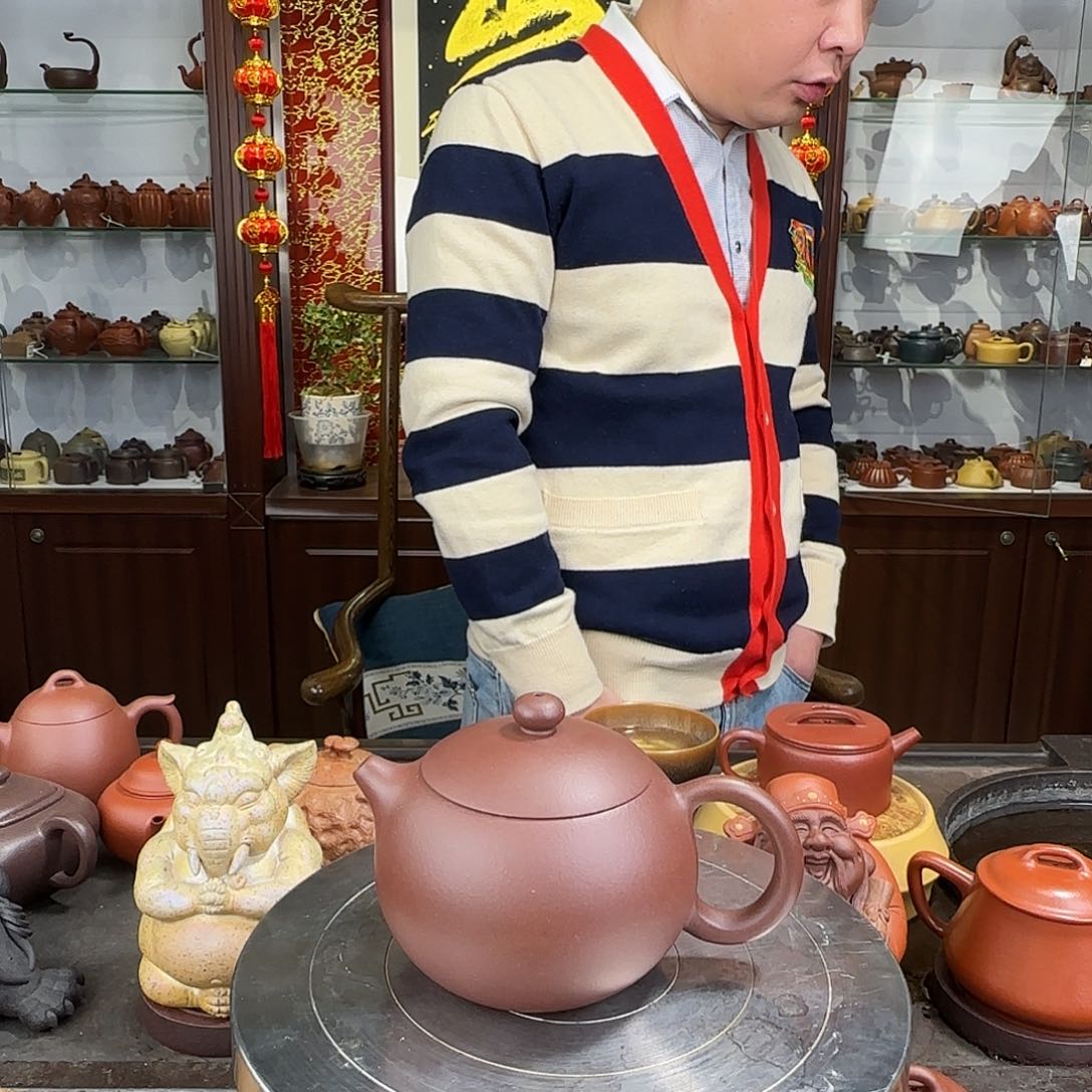 紫砂茶壶西施紫泥