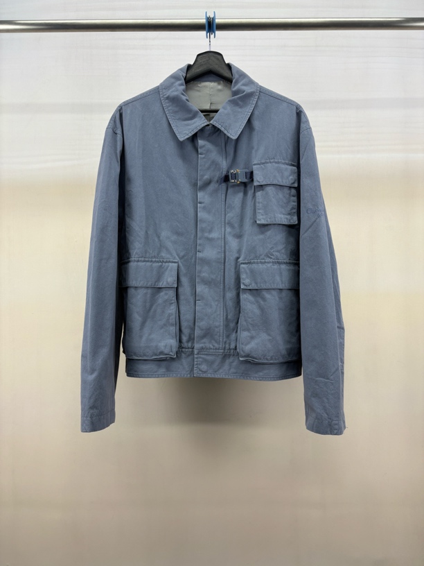 全新未使用 DIOR/迪奥 雾霾蓝锁扣夹克外套/52码/M1289