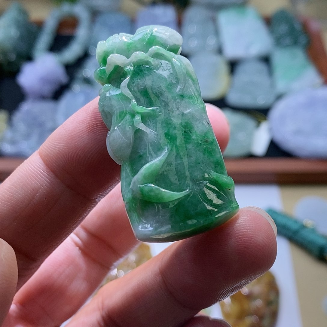 【闪购商品】翡翠未镶嵌颈饰天**@1111111111111