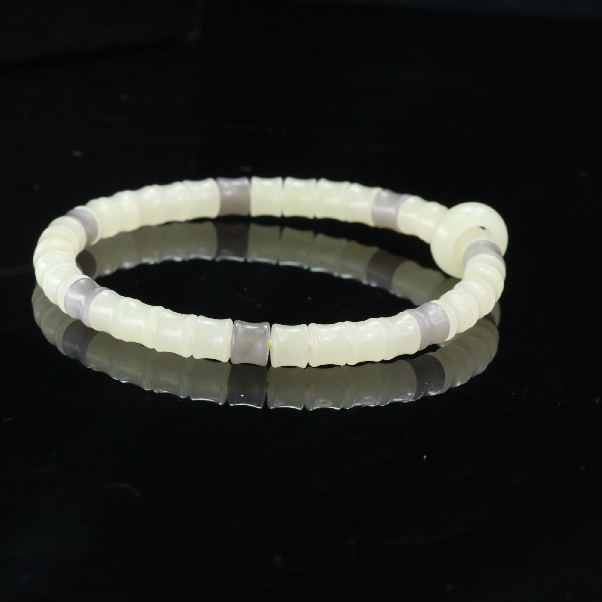 14和田玉若羌黄口手串/300586北京中保拍卖