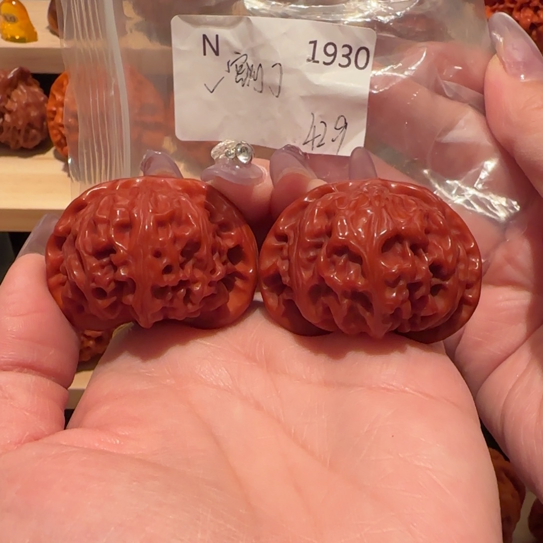 神***然吊坠文玩核桃玉化宫灯42精品