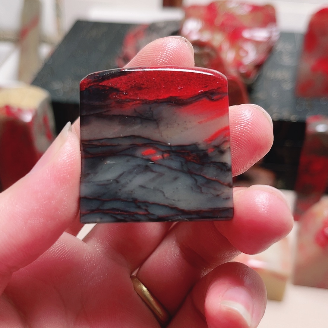 昌化石印石天花板刘关张