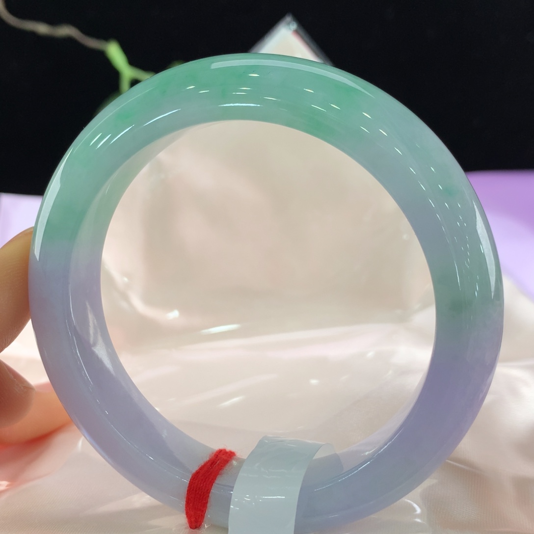 翡翠手镯未镶嵌111/0341