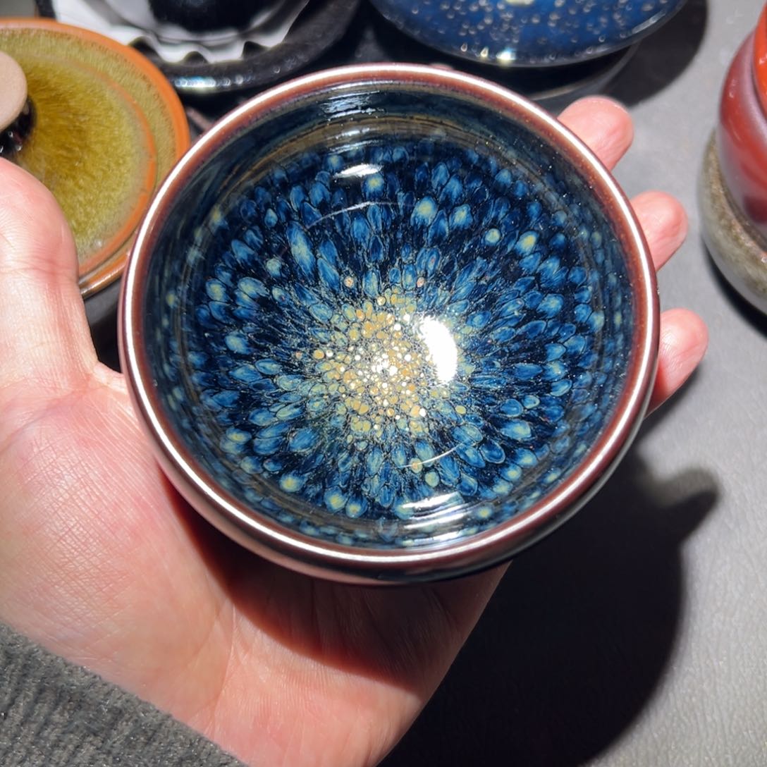 茶盏我们是有很多共同爱好啊我们