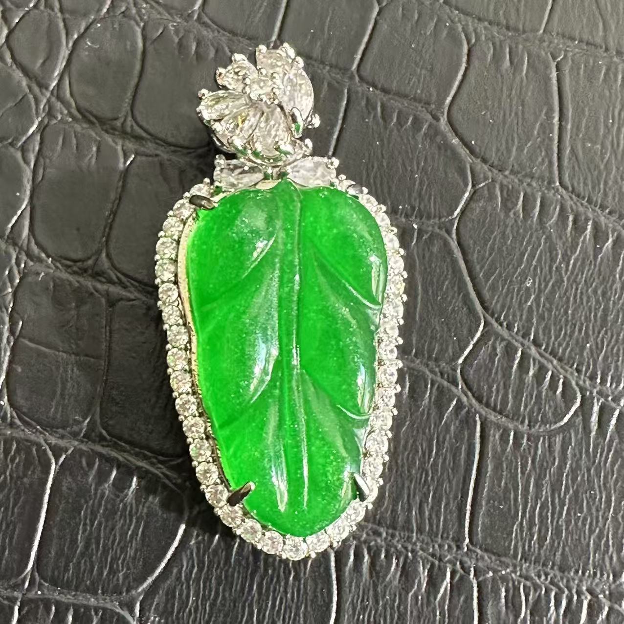 R-87精美时尚吊坠多样性发一件