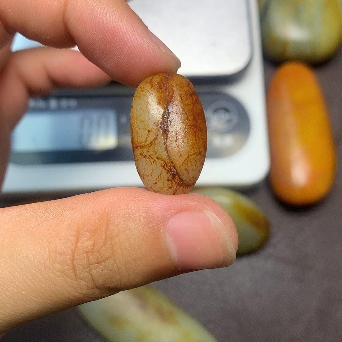 和田玉（糖玉）未镶嵌挂件