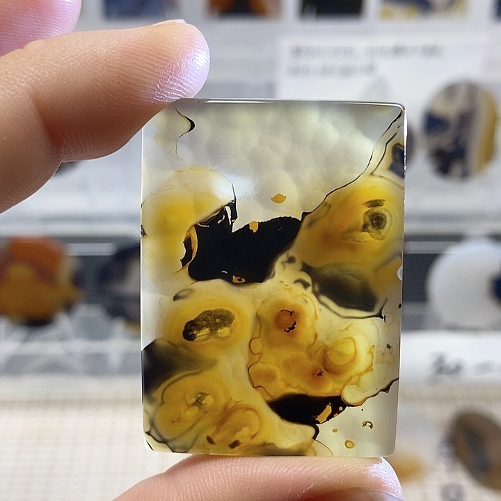 未镶嵌颈饰玛瑙/玉髓