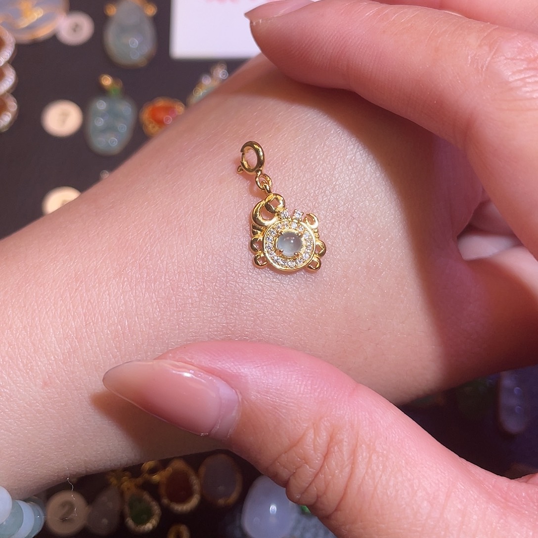 翡翠银S925镶嵌颈饰