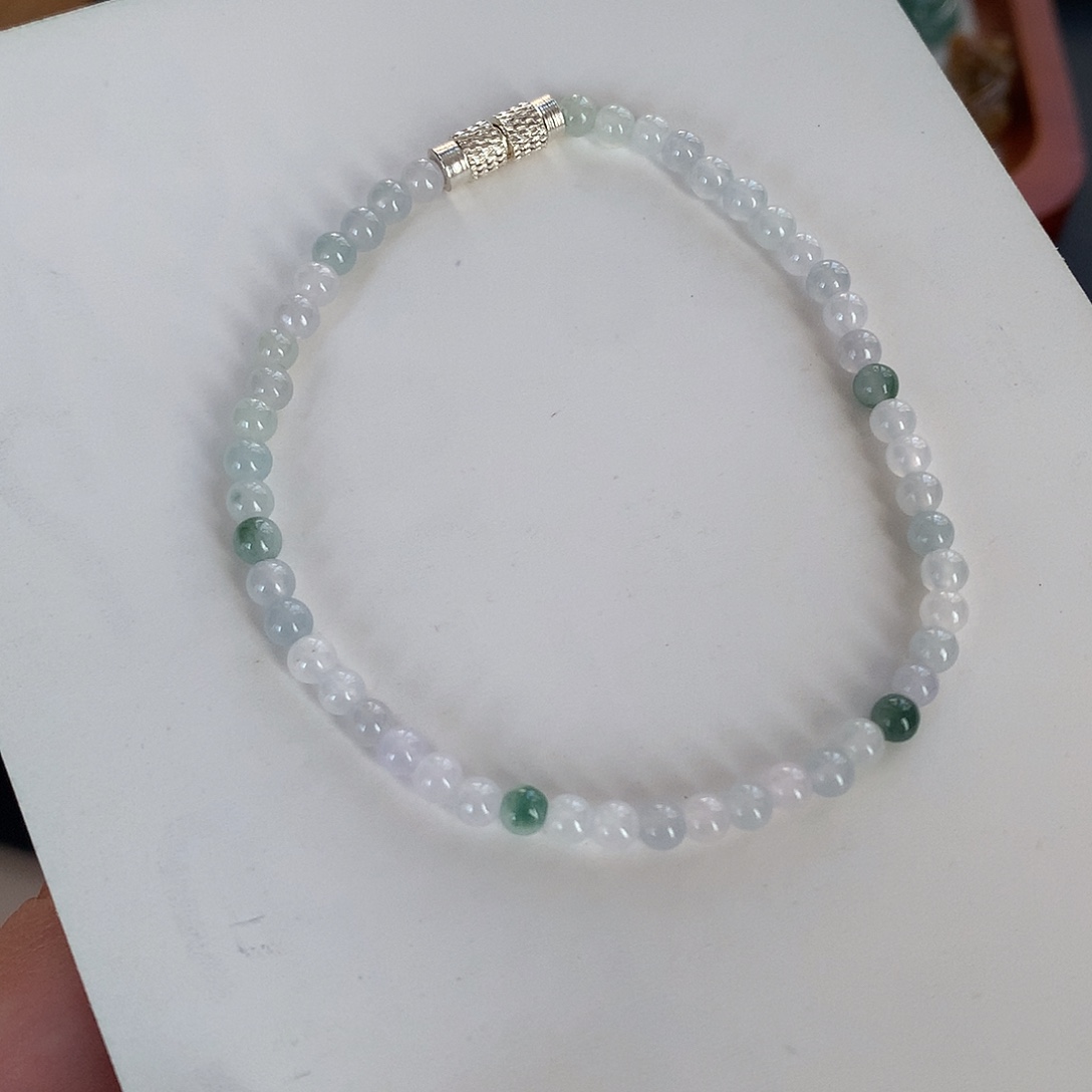 翡翠未镶嵌颈饰手串