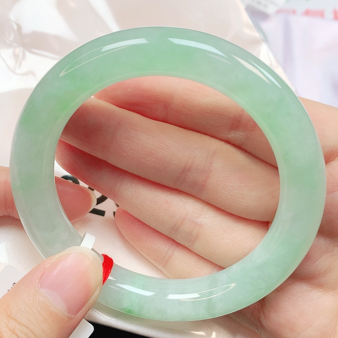 未镶嵌手镯翡翠抖音329