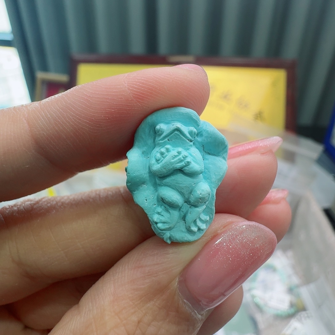 未镶嵌绿松石珠宝奇石
