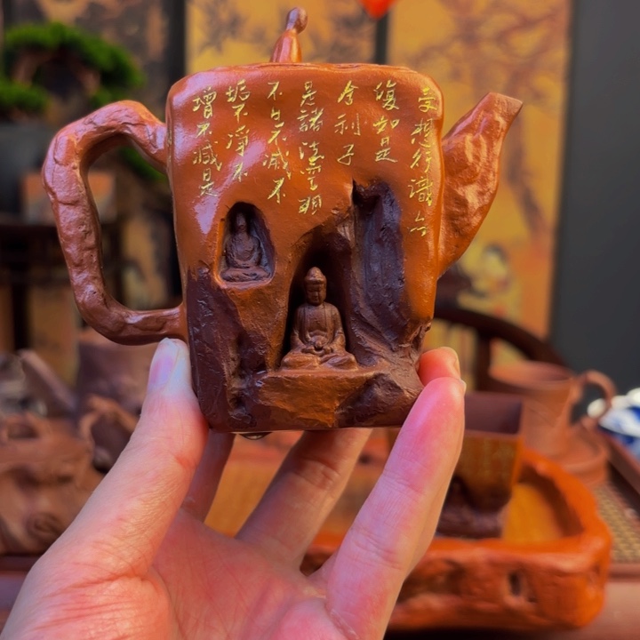 那是他对她有感情以来对我们