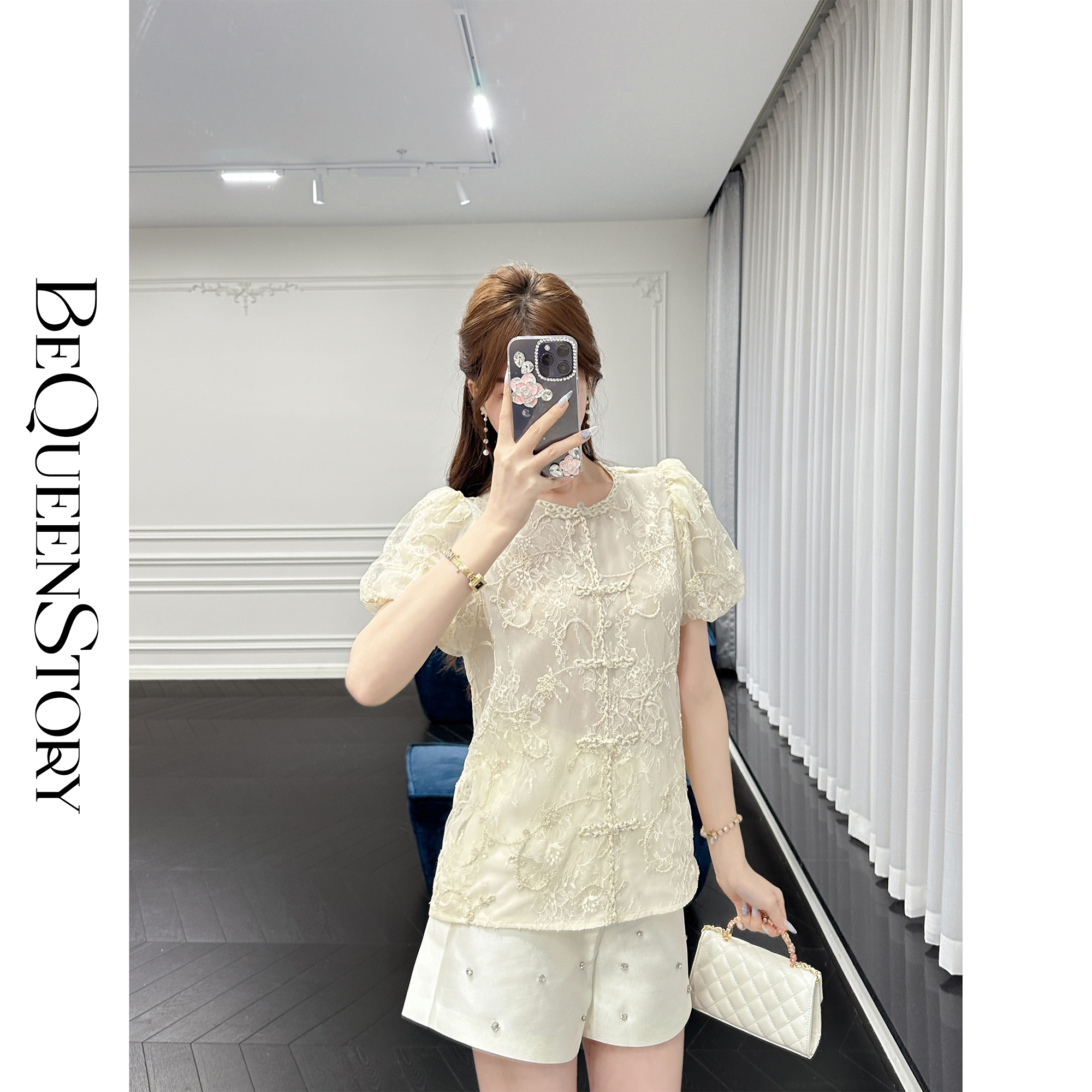 余潇潇【金丝白玉】重工蕾丝绣花手工缝钻圆领国风上衣新中式穿搭