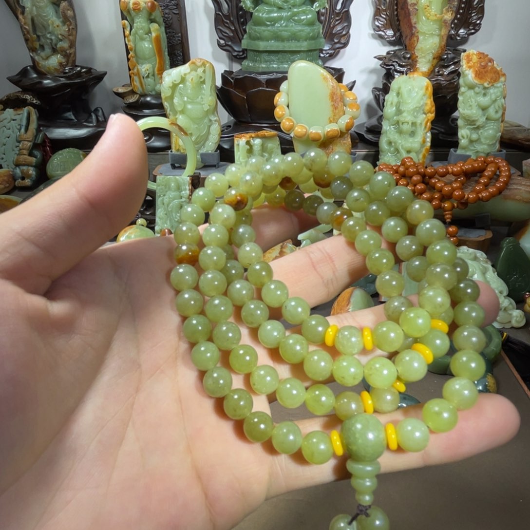 岫岩河磨玉（透闪石质玉）108 卡8未镶嵌