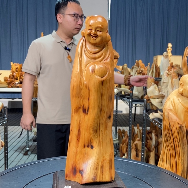 柏木（崖柏）随型摆件