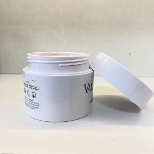 法 面霜白月光涂抹大