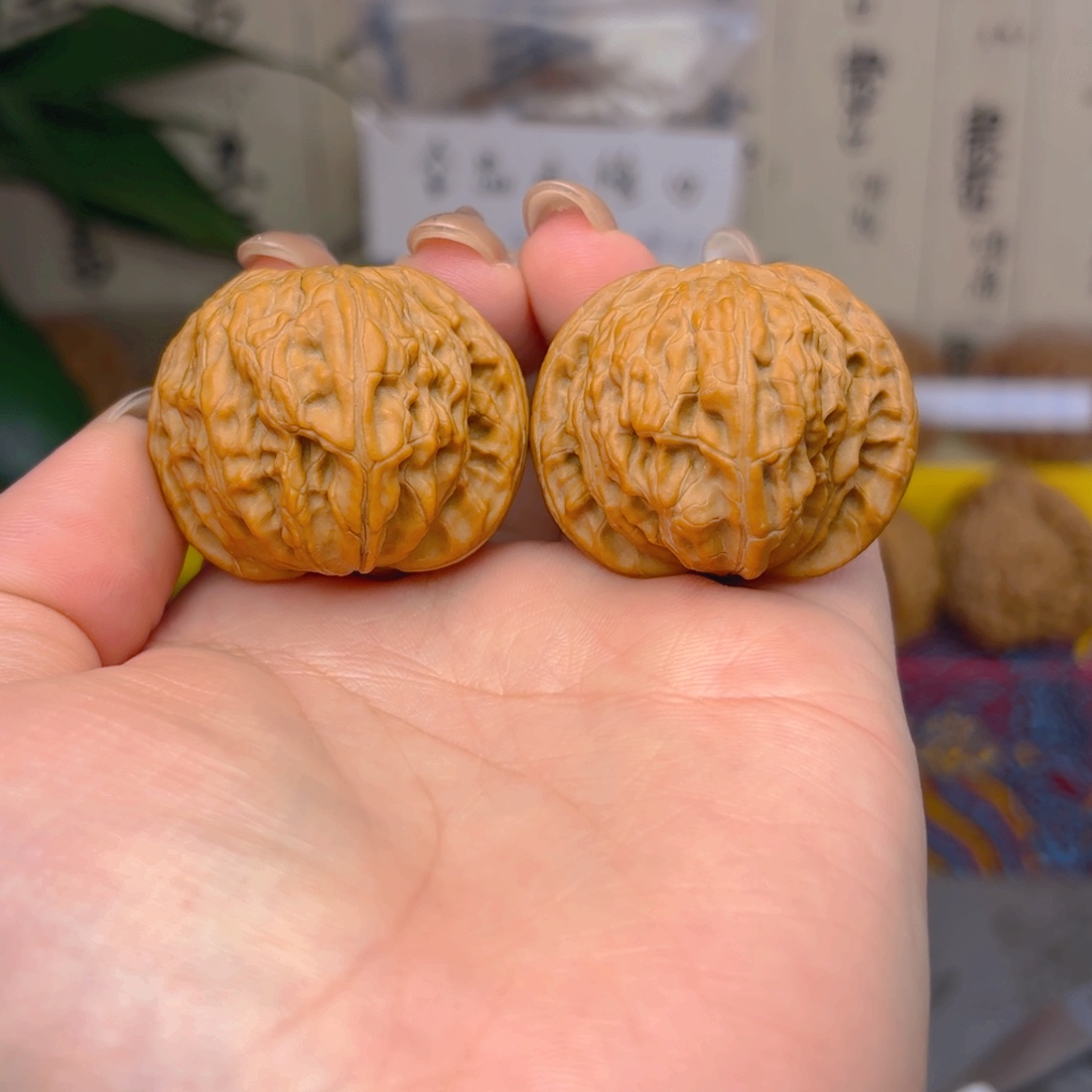 欠***儿磨盘狮子头三十八尺