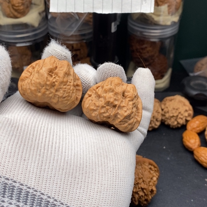 文玩核桃吊坠全品蛤蟆39尺