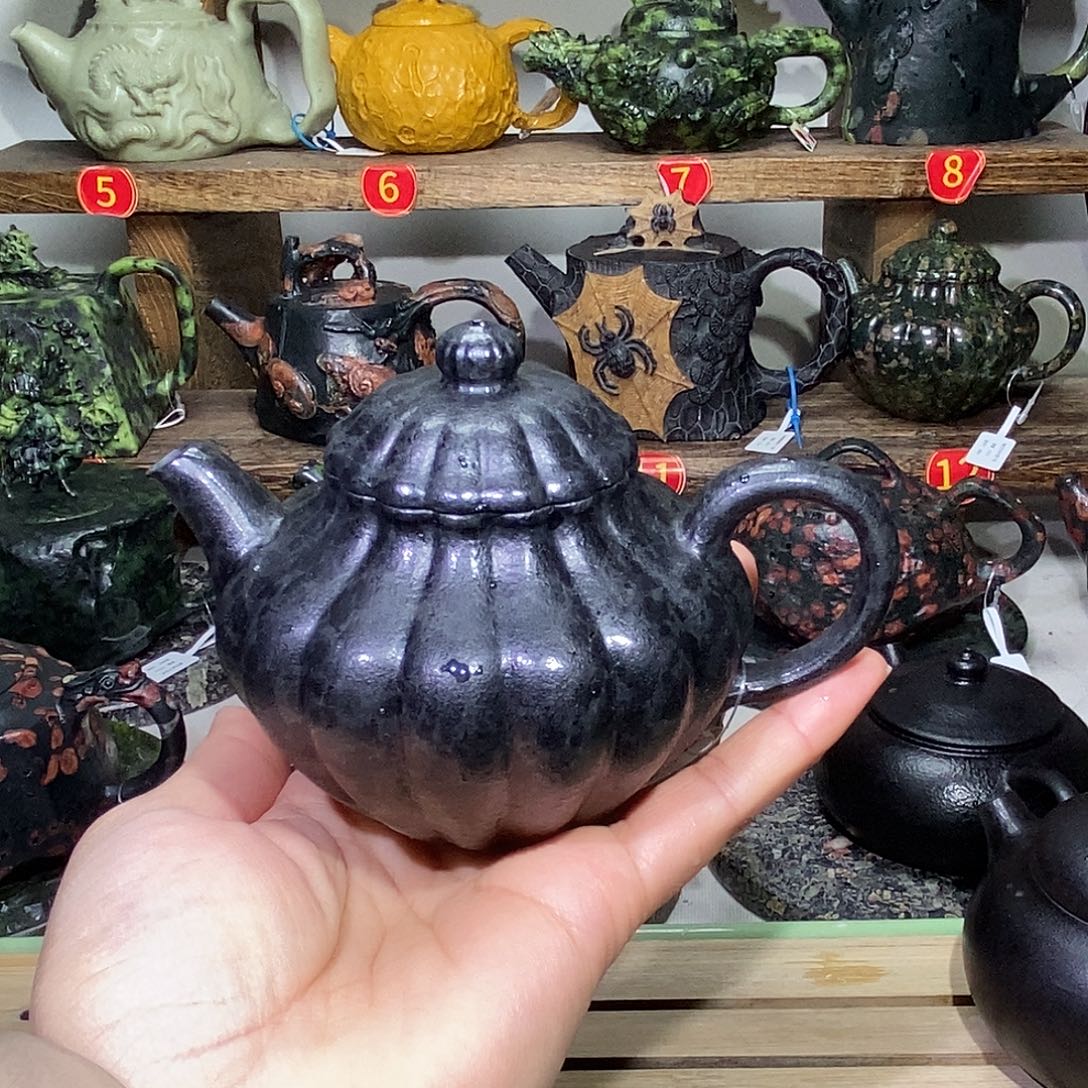 韩***~石材冰碛石精品壶