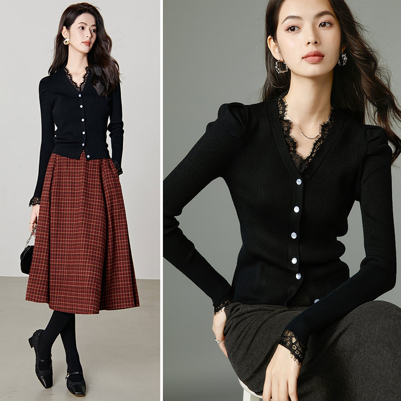 晚白【新品】2025蕾丝V领上衣百搭短针织开衫女25052560