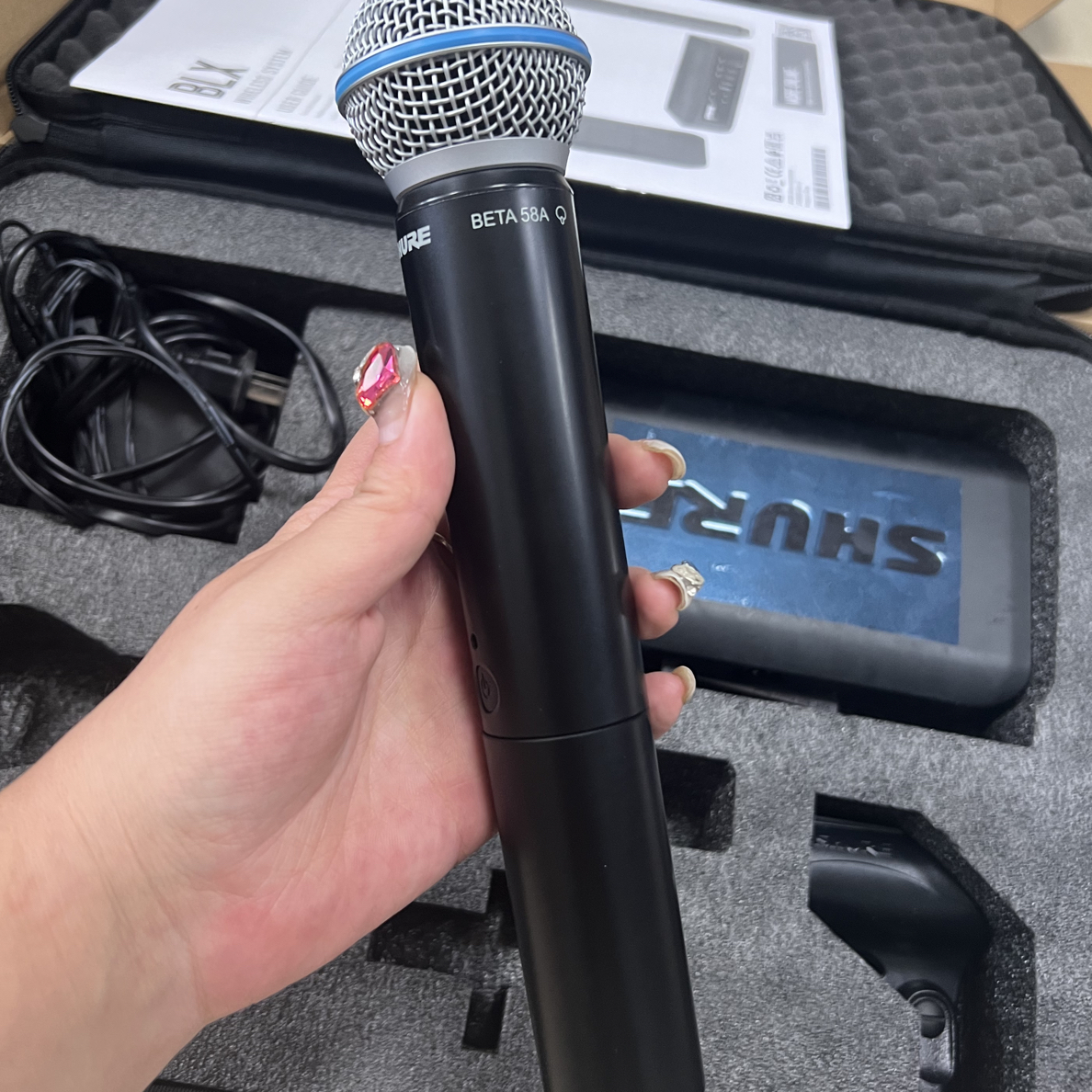 9新 Shure/舒尔 二手舒尔beta58a一拖一动圈包装齐全