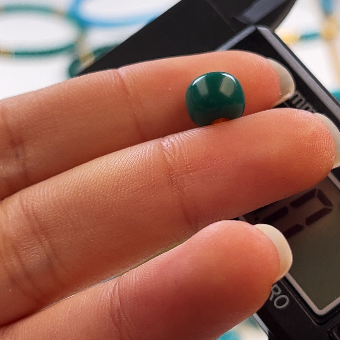 绿松石未镶嵌挂件