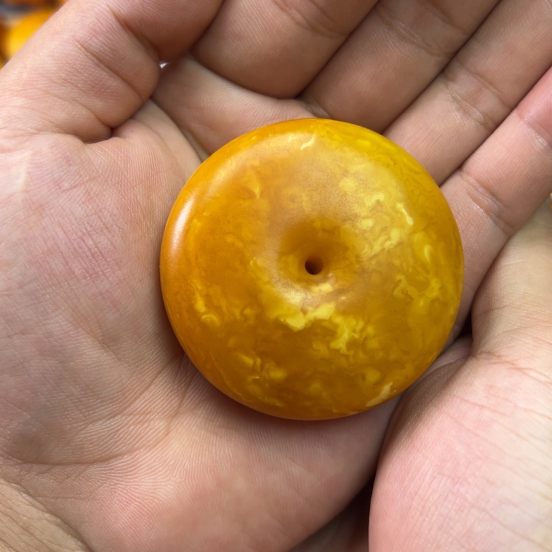 琥珀吊坠(不含链)未镶嵌