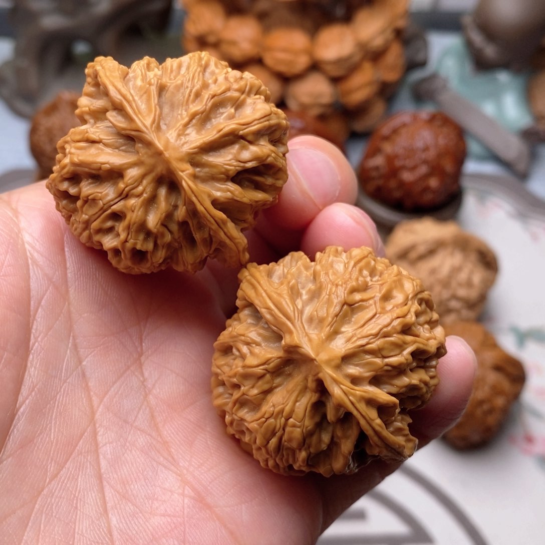 【闪购商品】文玩核桃把件苹果40