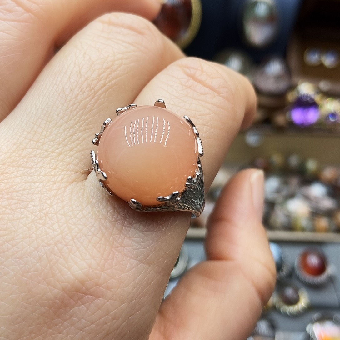 水晶戒指银S925镶嵌胡****?