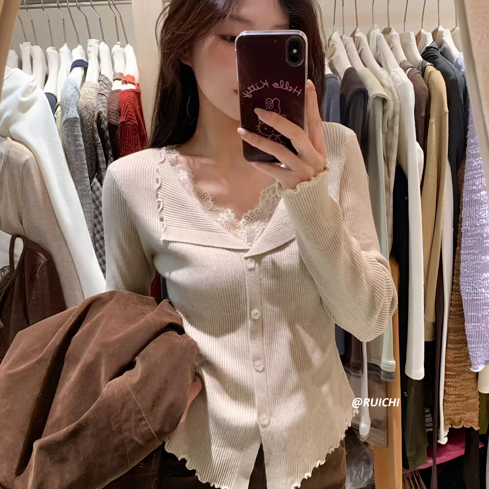 2025秋季新款法式V领蕾丝拼接翻领短款长袖修身针织开衫上衣女