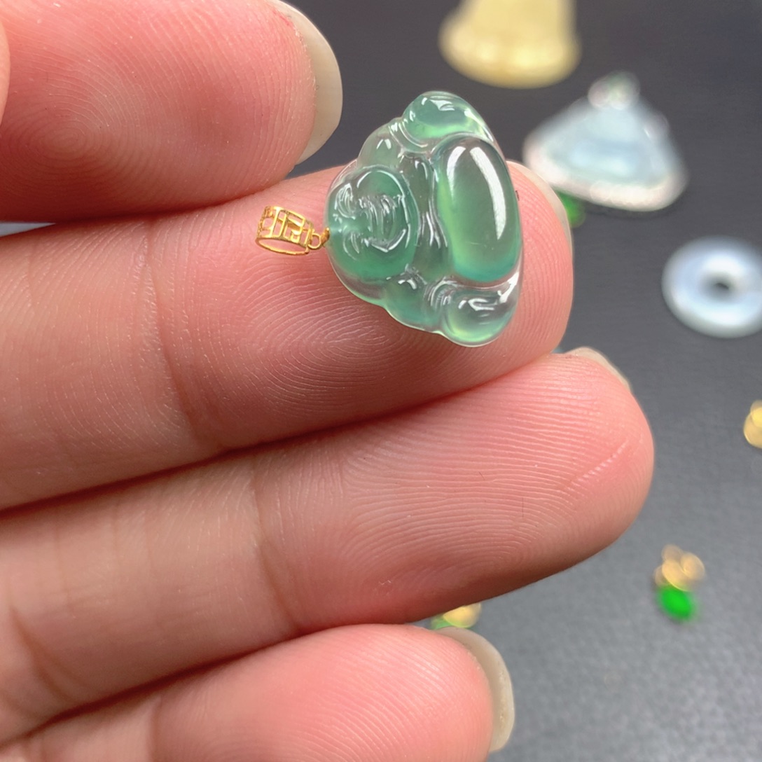 【闪购商品】颈饰18K金镶嵌翡翠翡翠