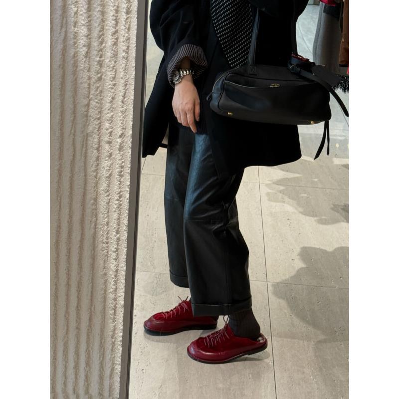 分割线直筒九分PU皮裤 J25KZ705