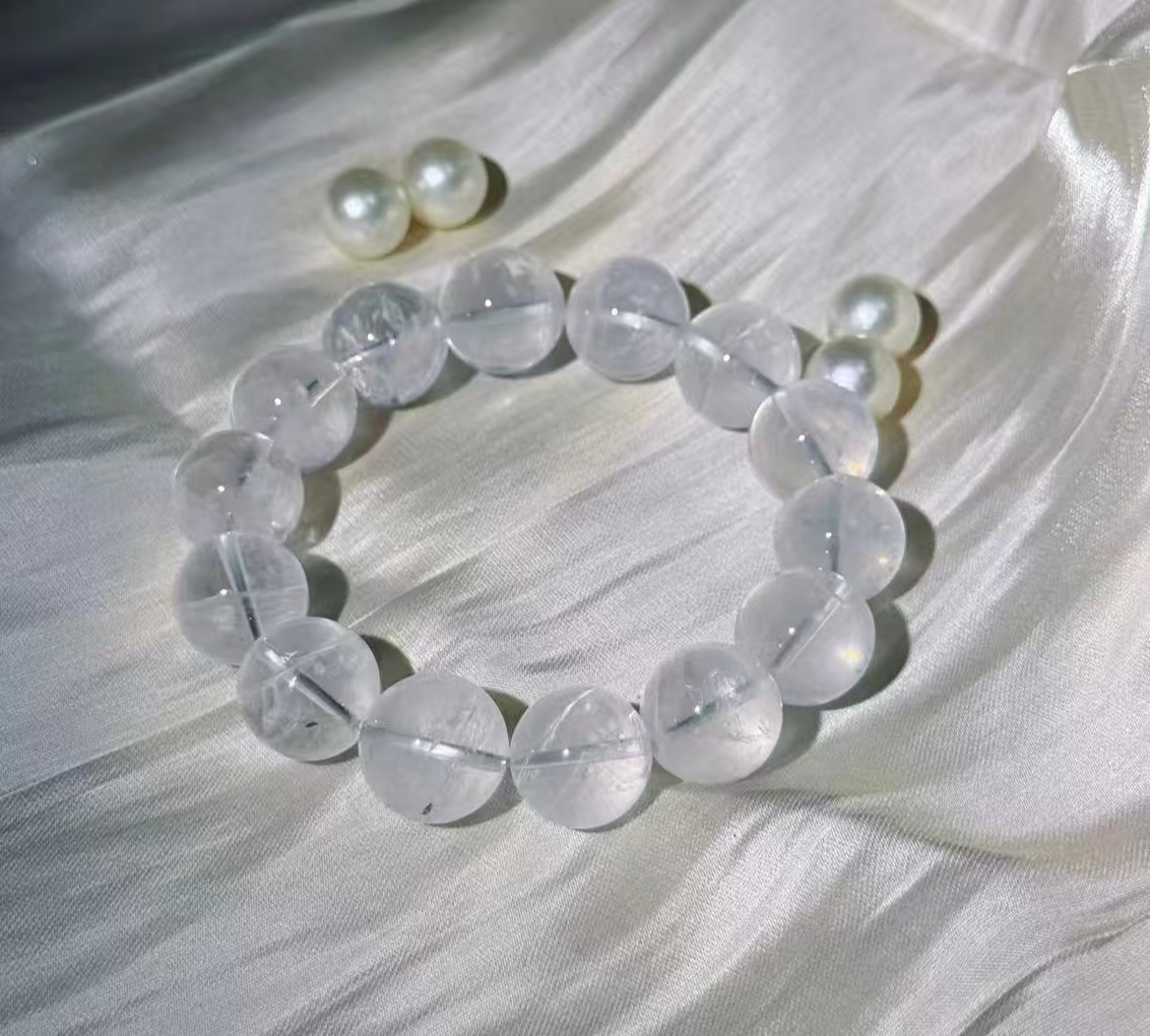 【天然老矿水晶】喜马拉雅白幽灵  多样性发其一