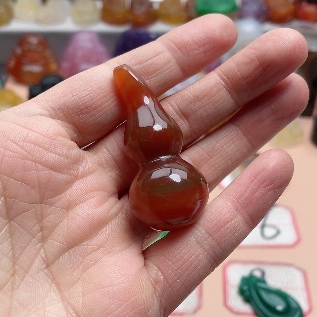 玛瑙/玉髓颈饰合金子*鼠