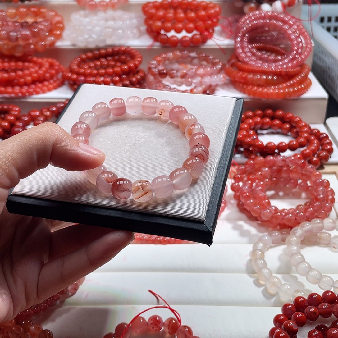 南红玛瑙未镶嵌手链