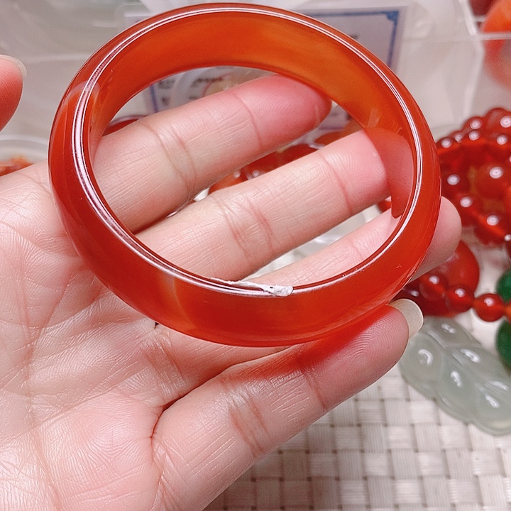 玛瑙/玉髓未镶嵌手镯