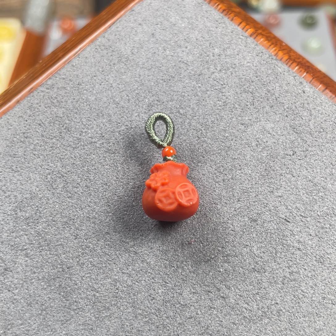 南红玛瑙小钱袋未镶嵌